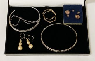 EARRINGS / BANGLES - SOME GOLD (9CT) CONTENT & DIAMOND CONTENT