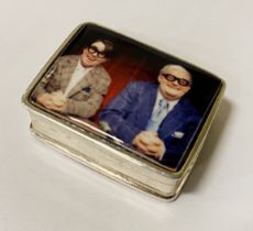 SILVER & ENAMEL TWO RONNIES STAMP BOX