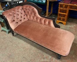 VICTORIAN CHAISE LONGUE