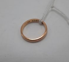 22CT GOLD BAND - SIZE K - APPROX 3.4 GRAMS