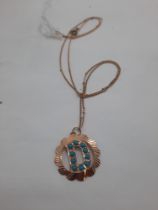 18CT GOLD & TURQUOISE PENDANT WITH THE LETTER ''D'' ON A 14CT GOLD CHAIN - COMBINED WEIGHT APPROX