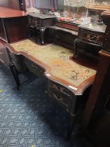 VICTORIAN LADIES DESK