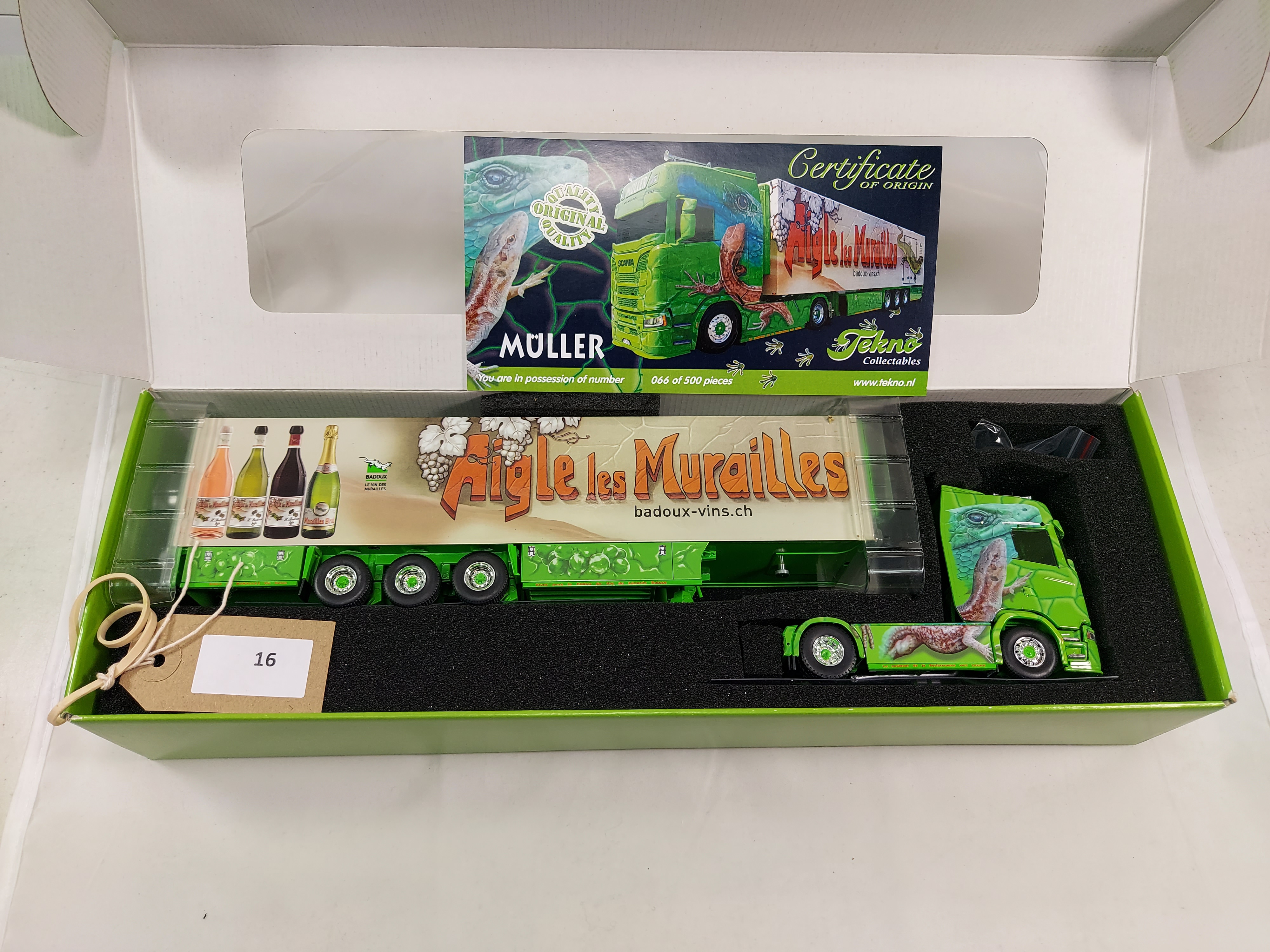 Tekno Scania Next Gen S-Series Highline with Reefer Semi Trailer - Muller 'Lizard' - GC - Box Good