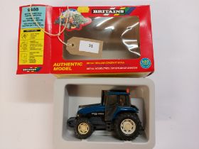 Britains New Holland 8560 Tractor - GC - Box slight wear