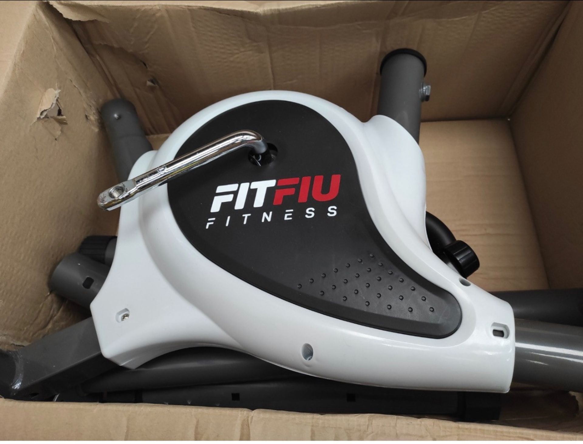Fitfiu Fitness BEST-100 - Bicicleta estática ultracompacta, regulable en 8 niveles de resistencia,