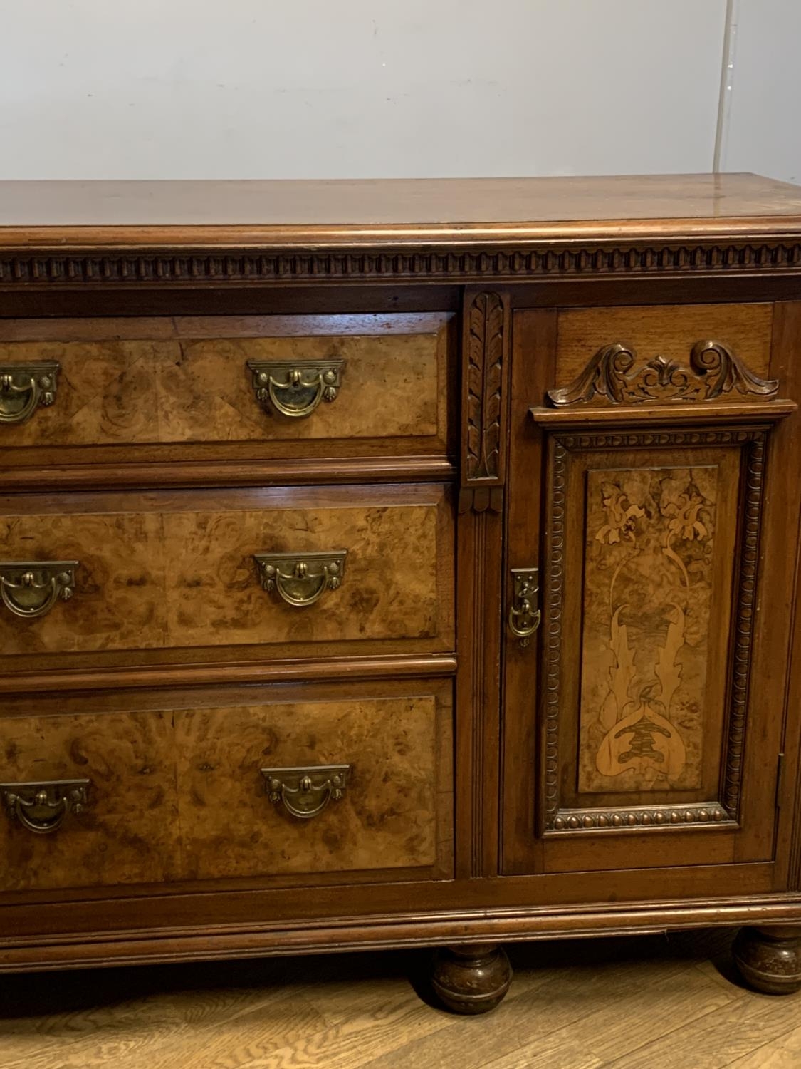 A early 20th century mahogany buffet, three central drawers flanked by two hinged doors, inlay - Image 2 of 4