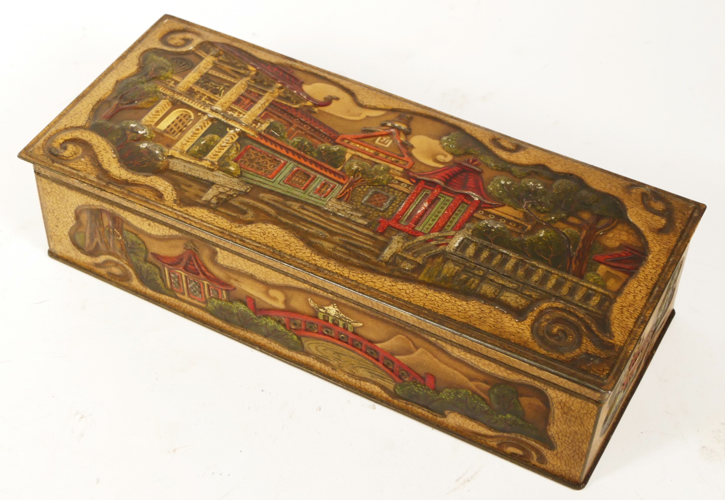 A late 19th century Macfarlane, Lang & Co biscuit tin, made by Barringer, Wallis & Manners, finely - Image 3 of 3