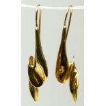 A pair of 9ct gold abstract ear pendants, 5cm, 6.2gm