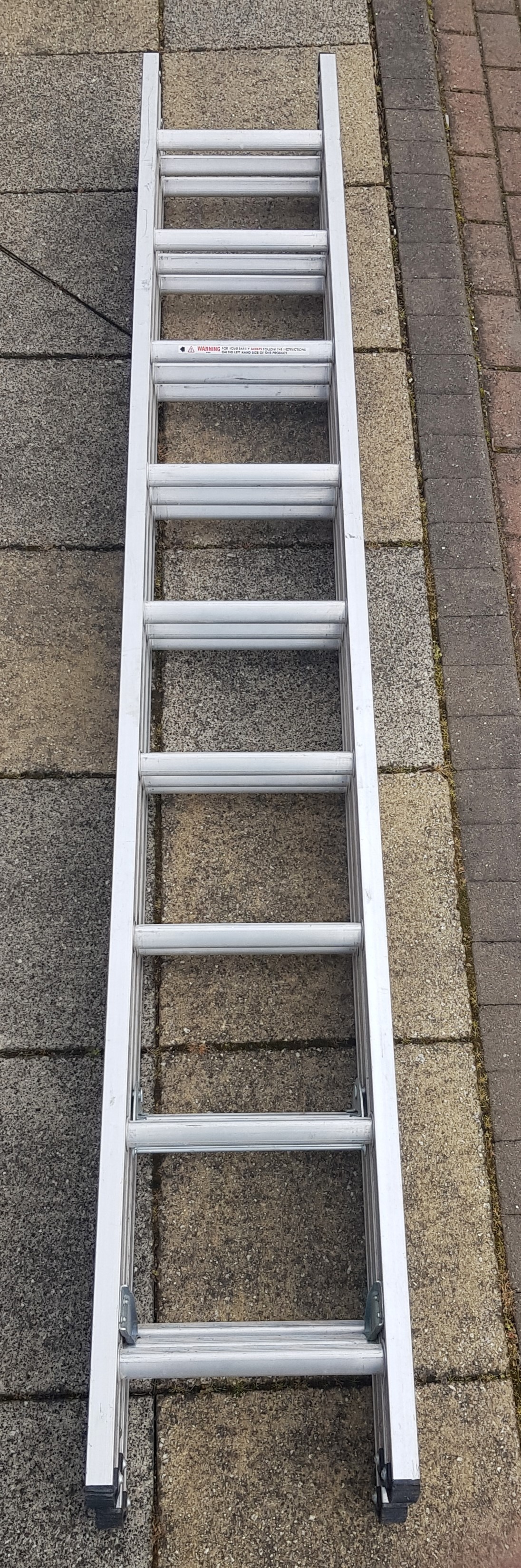 Abr Pro-Triple aluminium extending ladders. length when fully extended - 6 metres.