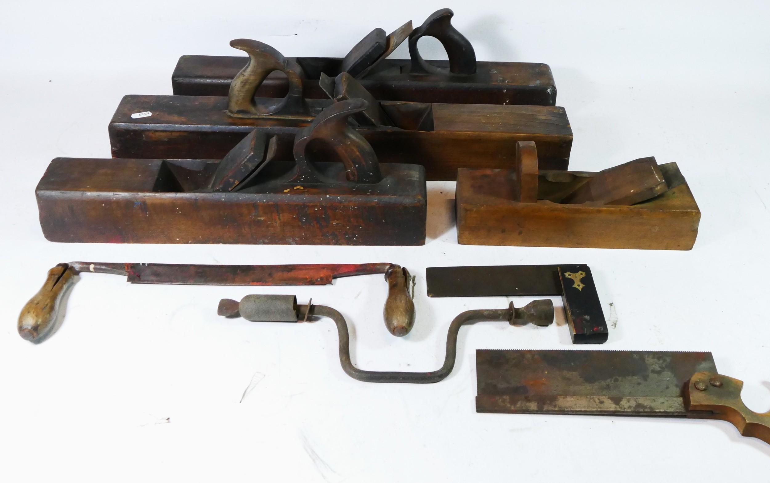 A collection of early 20th century carpenters tools, to include Jack planes, moulding planes, smooth - Image 2 of 2