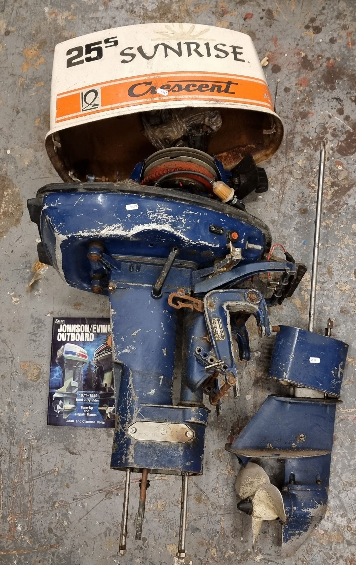 A Swedish Crescent 25S Sunrise out board engine, spares or repair.