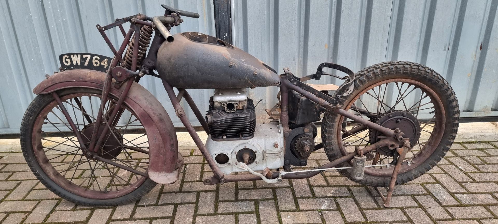 1932 Ariel Model 4F Square Four, 605cc, project. Registration number GW 7641. Frame number T1559. - Image 2 of 19