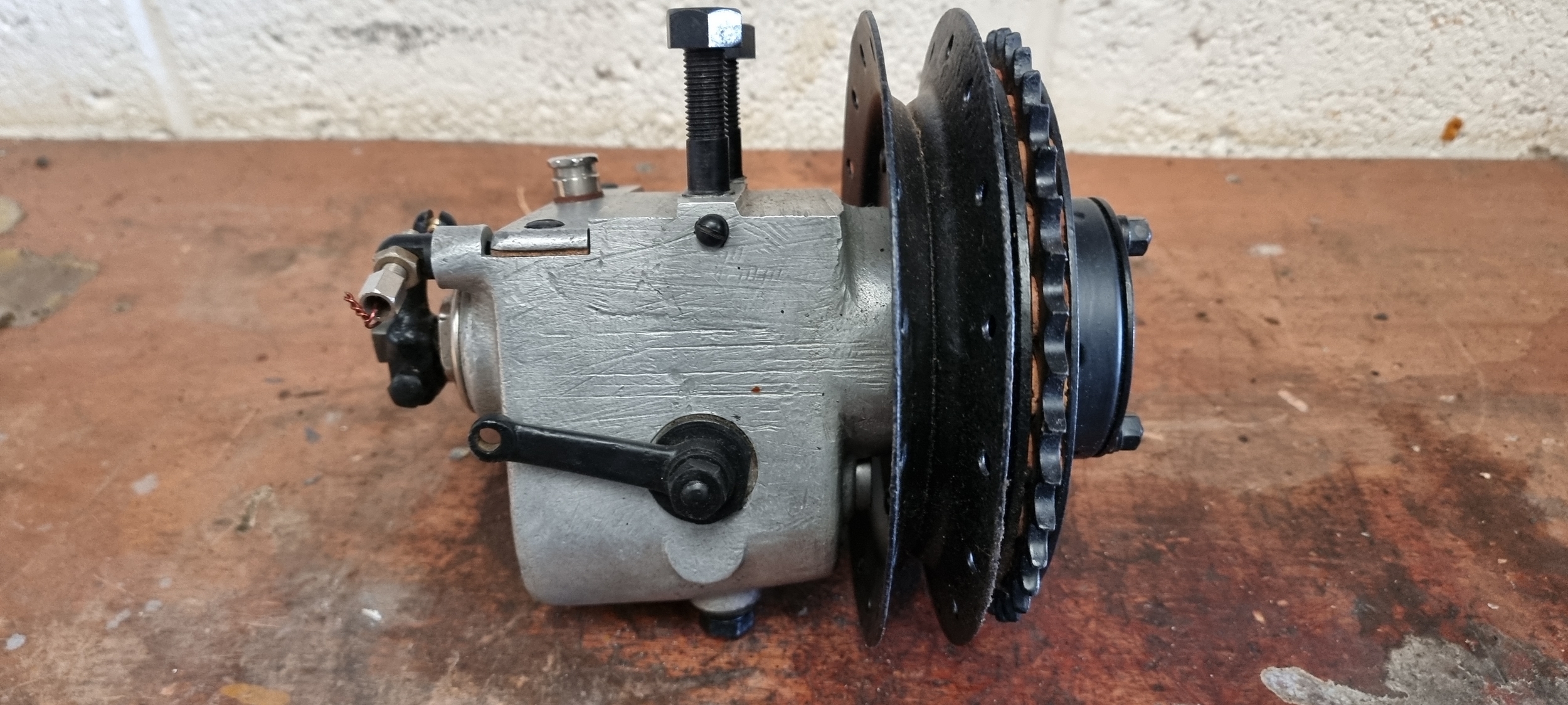 A vintage/veteran Sturmey Archer gearbox, TS 15348, believed reconditioned, as used on a Levis. - Image 4 of 5