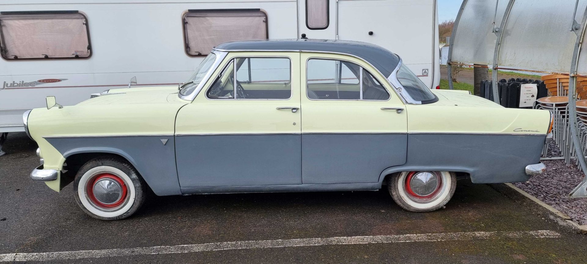 1962 Ford Consul Mk II 204E Lowline, 1703cc - Image 2 of 15