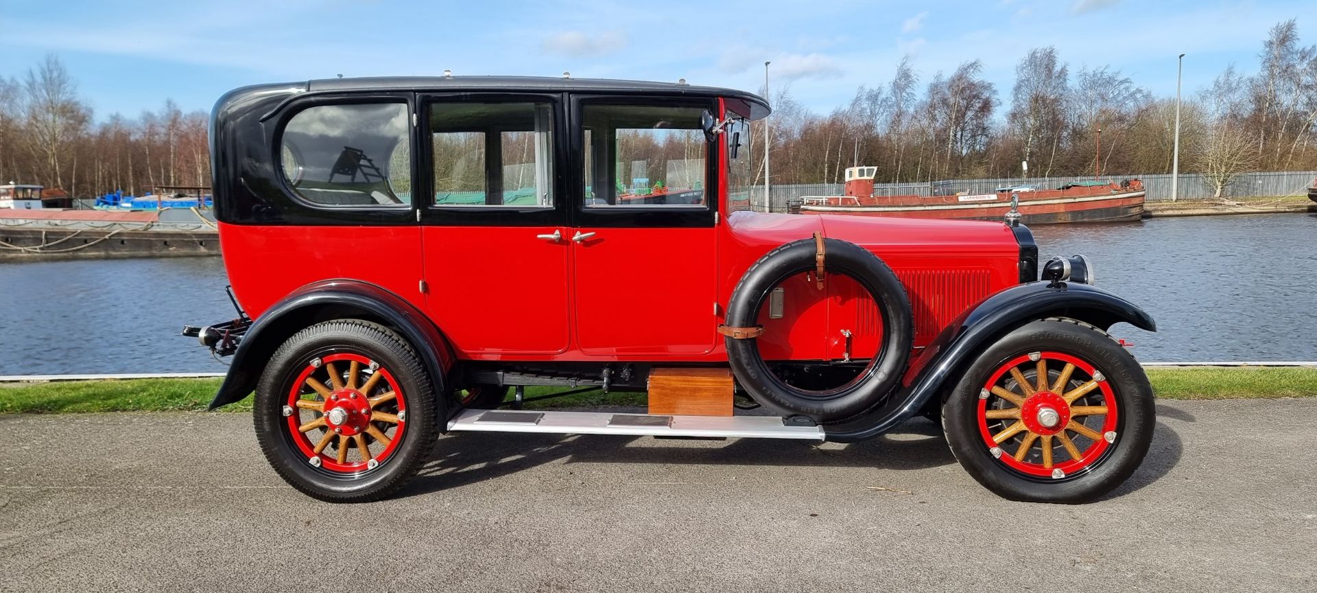 1922 Buick McLaughlin Limousine, 4086cc. Registration number DY 2320. Chassis number 60259. Engine - Image 4 of 37