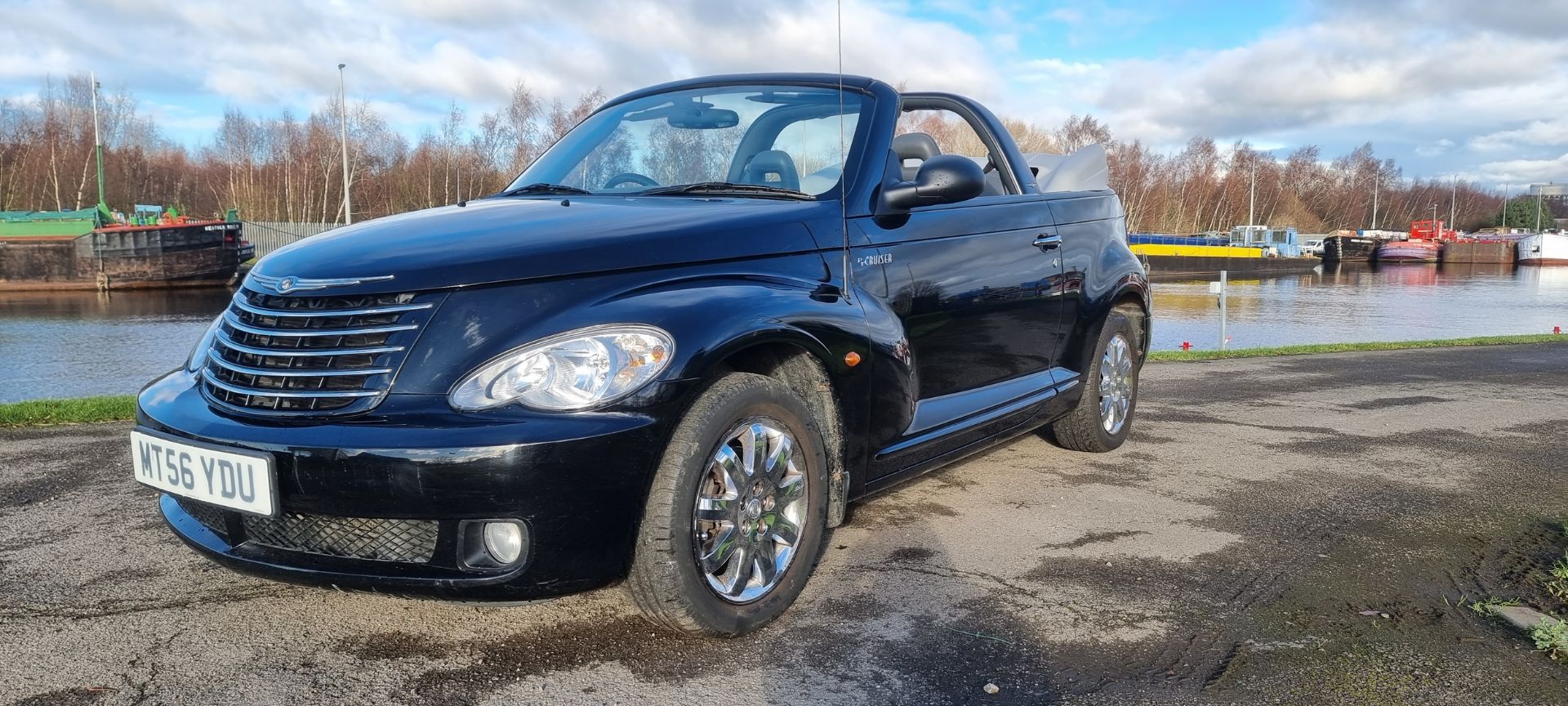 2006 Chrysler PT Cruiser Limited Convertible, 2,429cc, petrol/manual. Registration number MT56 - Image 2 of 21