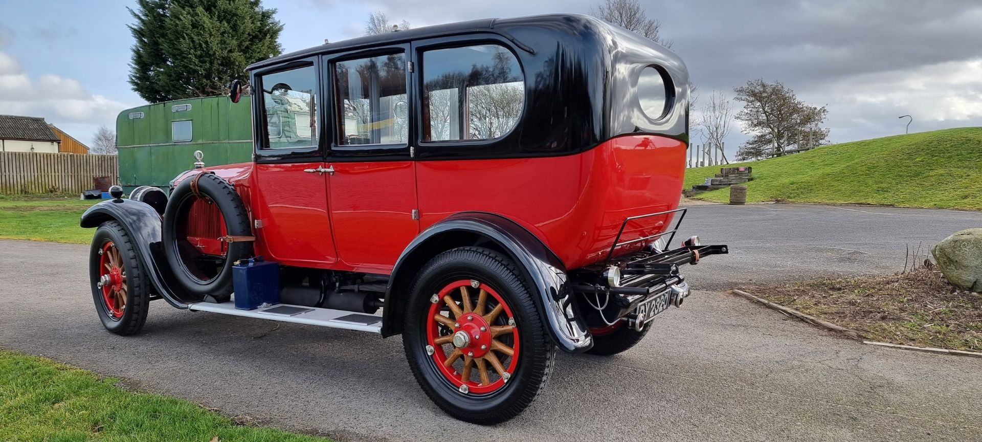 1922 Buick McLaughlin Limousine, 4086cc. Registration number DY 2320. Chassis number 60259. Engine - Image 6 of 37