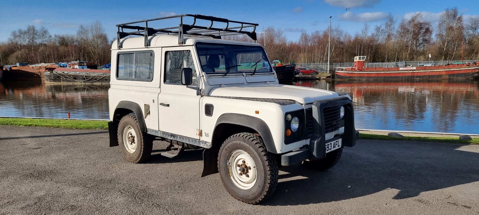 1994 LAND ROVER Defender TDi, SWB. Registration number M593 AFL. Chassis number SALLDVAF7MA952379.