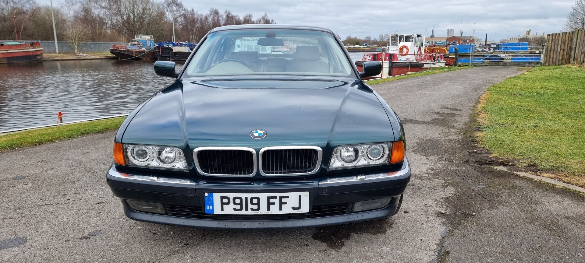 1996 BMW 740iL, 4398cc. Registration number P919 FFJ. Chassis number WBAGJ82060DB29182. Engine - Image 3 of 30