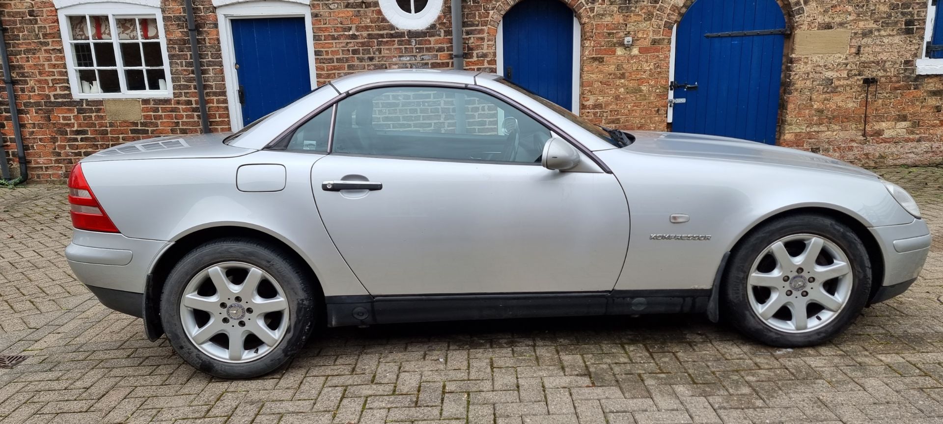 1996 Mercedes Benz SLK 230 Kompressor, 2295cc. Registration number P921 PLW. Chassis number - Image 4 of 20