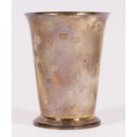 A silver tapering beaker, by Barker Ellis, Birmingham 1972, 8cm, 77gm