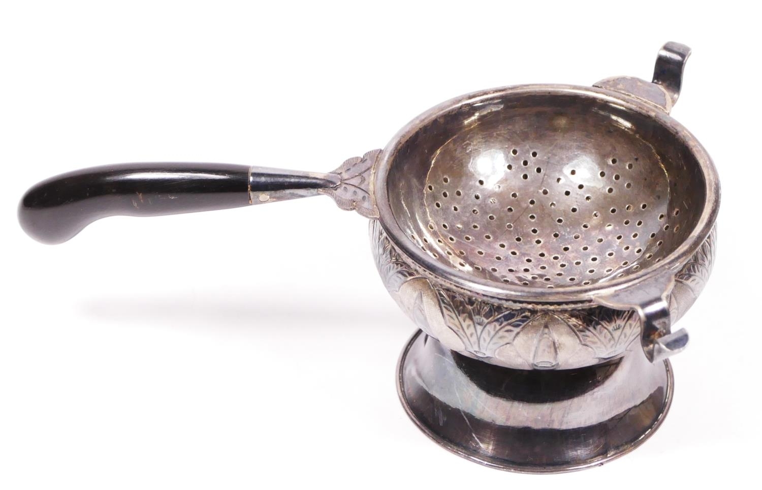 An Eastern silver tea strainer with stand, bearing marks, 49g, - Image 2 of 3