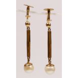 A pair of 9ct gold and 7mm bead cultured pearl ear pendants, 29mm, 2.5gm