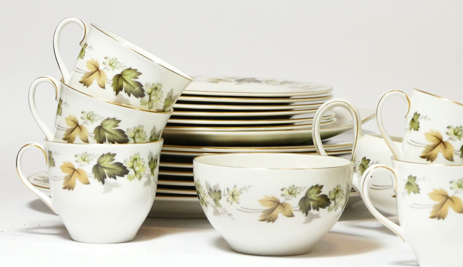 A Royal Doulton twenty four piece part dinner service 'Larchmont' pattern, model TC1019, together - Image 2 of 7