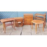 A selection of mid 20th century furniture pieces, to include a three height chest of drawers, H64,