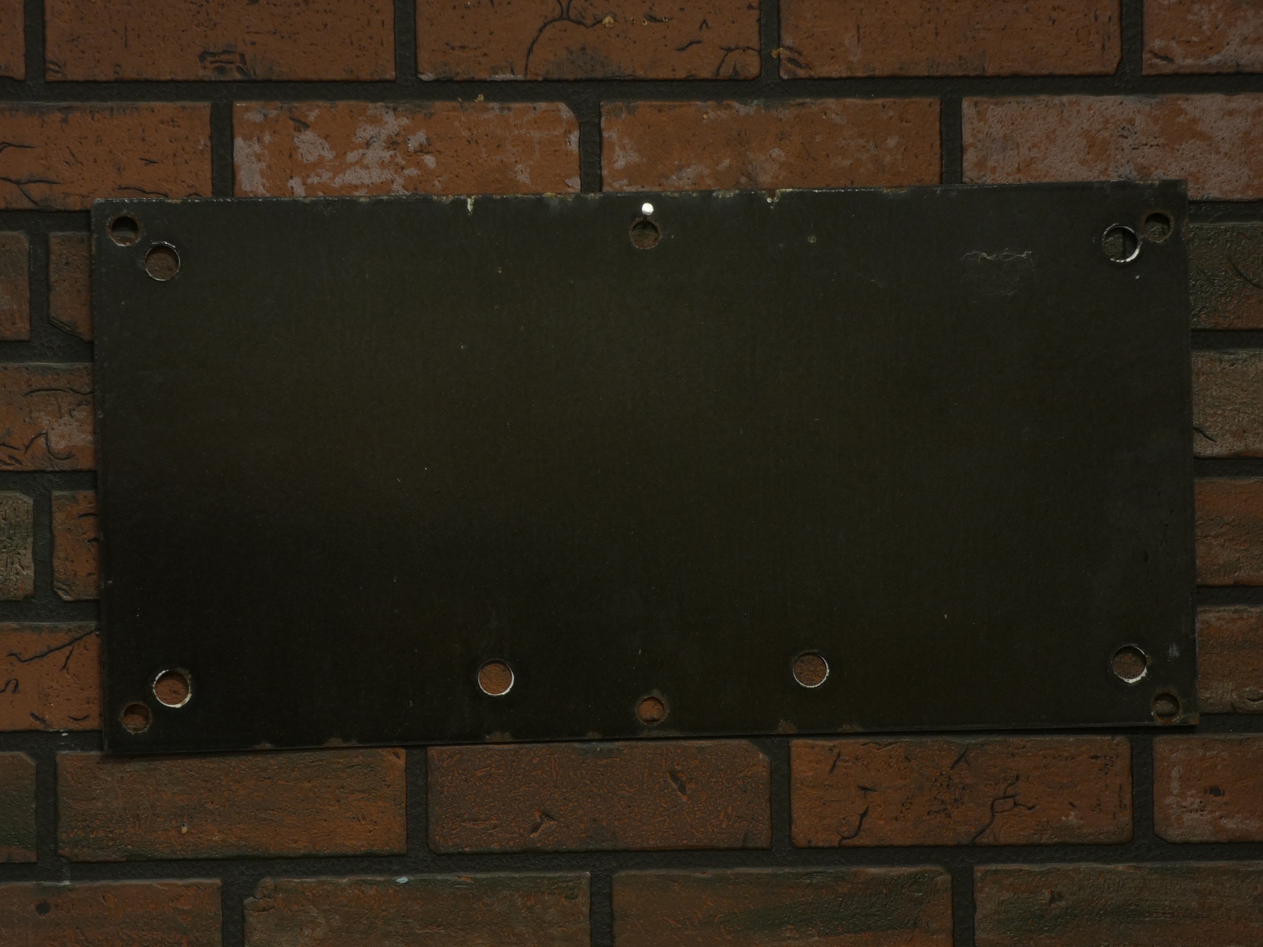 An enamel Yorkshire Electricity Group Bradford, Emergency sign, single sided, 61.5 cm x 30.5cm, - Image 2 of 4