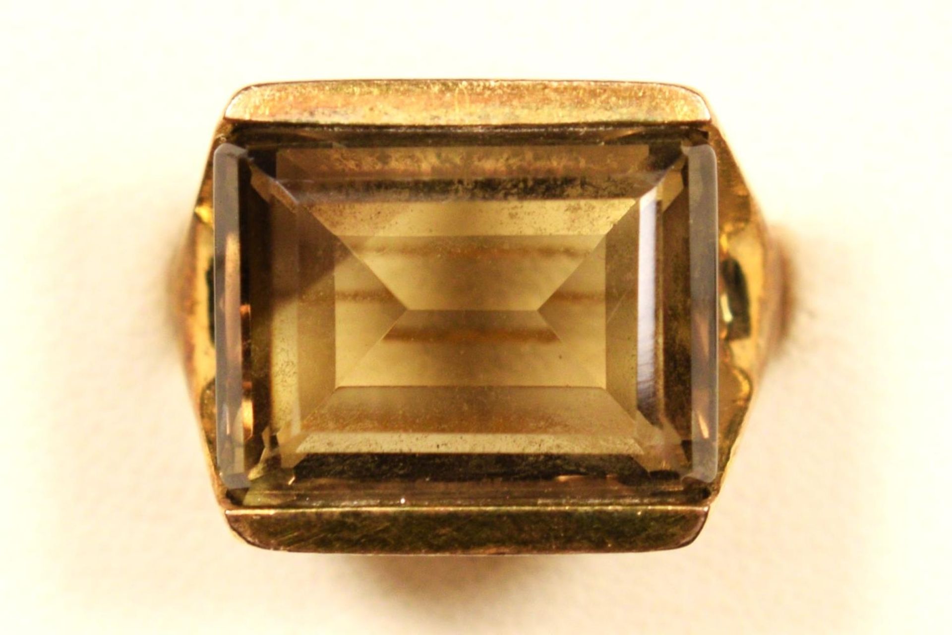 A vintage 9ct gold smokey quartz single stone ring, Birmingham 1975, stone 15 x 12mm, P 1/2, 7.9gm. - Image 2 of 3