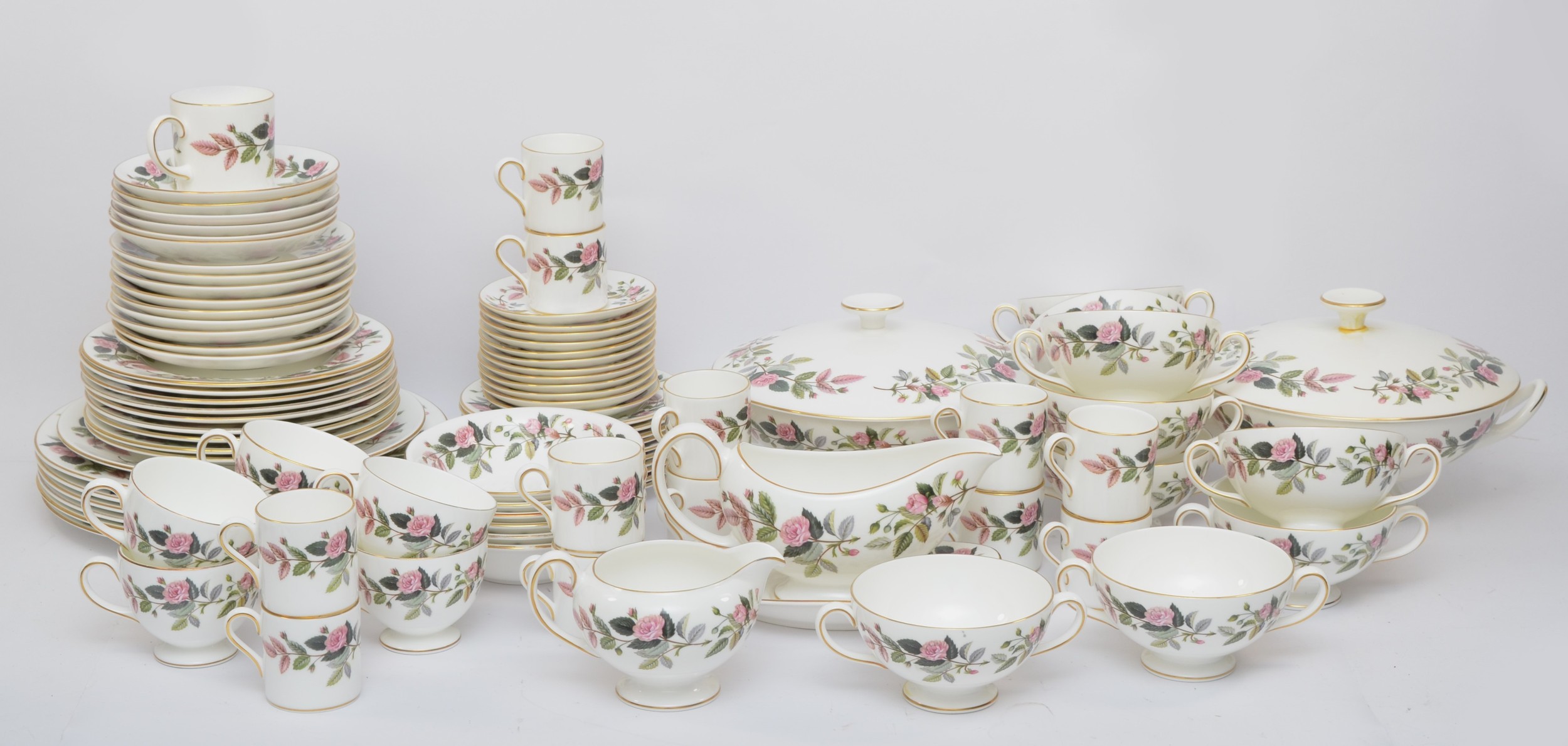 A Wedgwood Hathaway Rose bone china dinner service, comprising: 10 x tea/side plates, 9 x soup