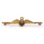 A vintage 5ct gold and enamel RAF sweetheart brooch, stamped 9ct, 45mm, 2.5gm