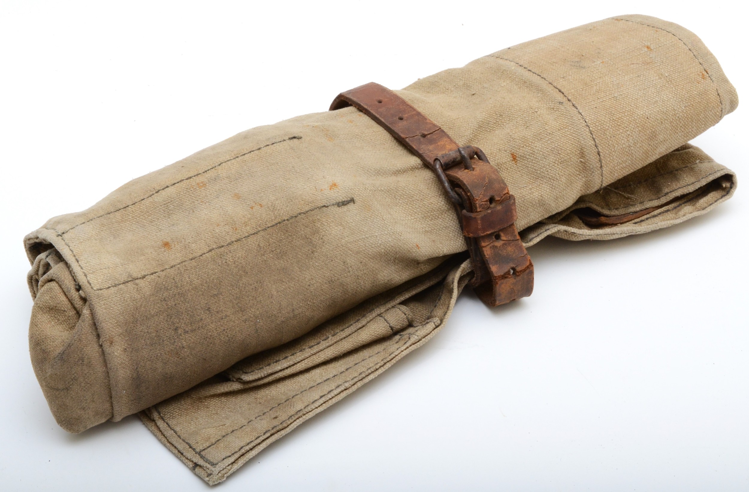 A WD field tool pouch, canvas with pocketed interior, with 'Tools 40mm' stamp, leather buckled strap