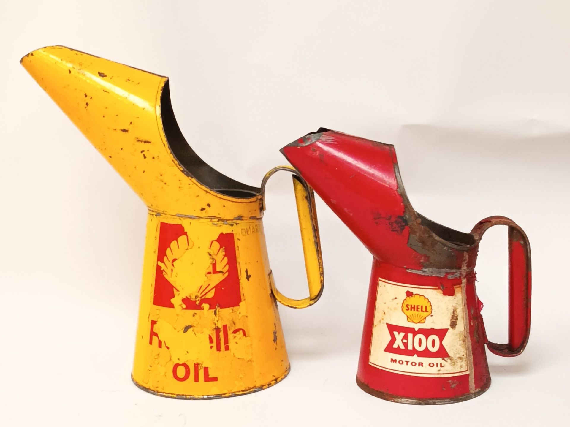 A Shell Rotella quart oil jug and a Shell X100 pint jug (2) - Image 2 of 2