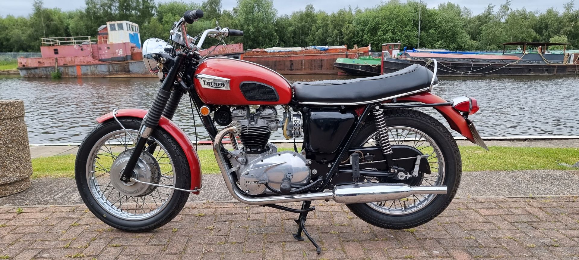 1969 Triumph TR6R Tiger, 650cc. Registration number RFG 171G. Frame number CC13329 TR6R. Engine - Image 10 of 14