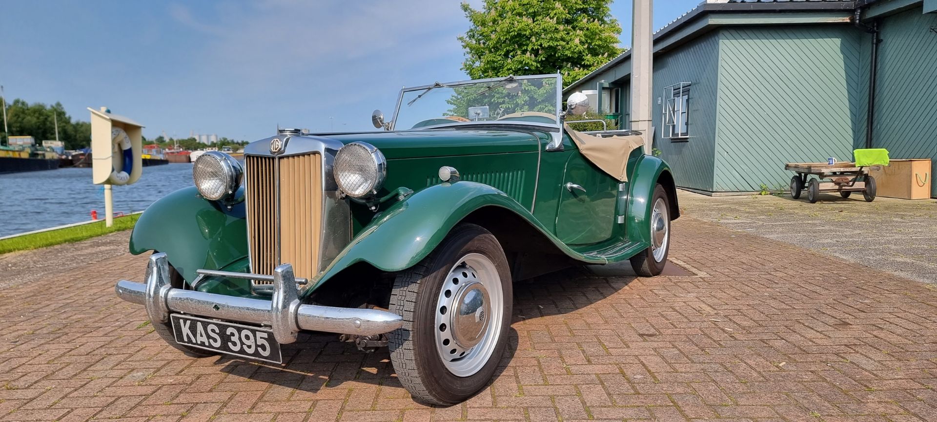 1951 MG TD/C, Mk 2, 1250cc. Registration number KAS 395 (non transferrable). Chassis number TD/ - Image 2 of 20