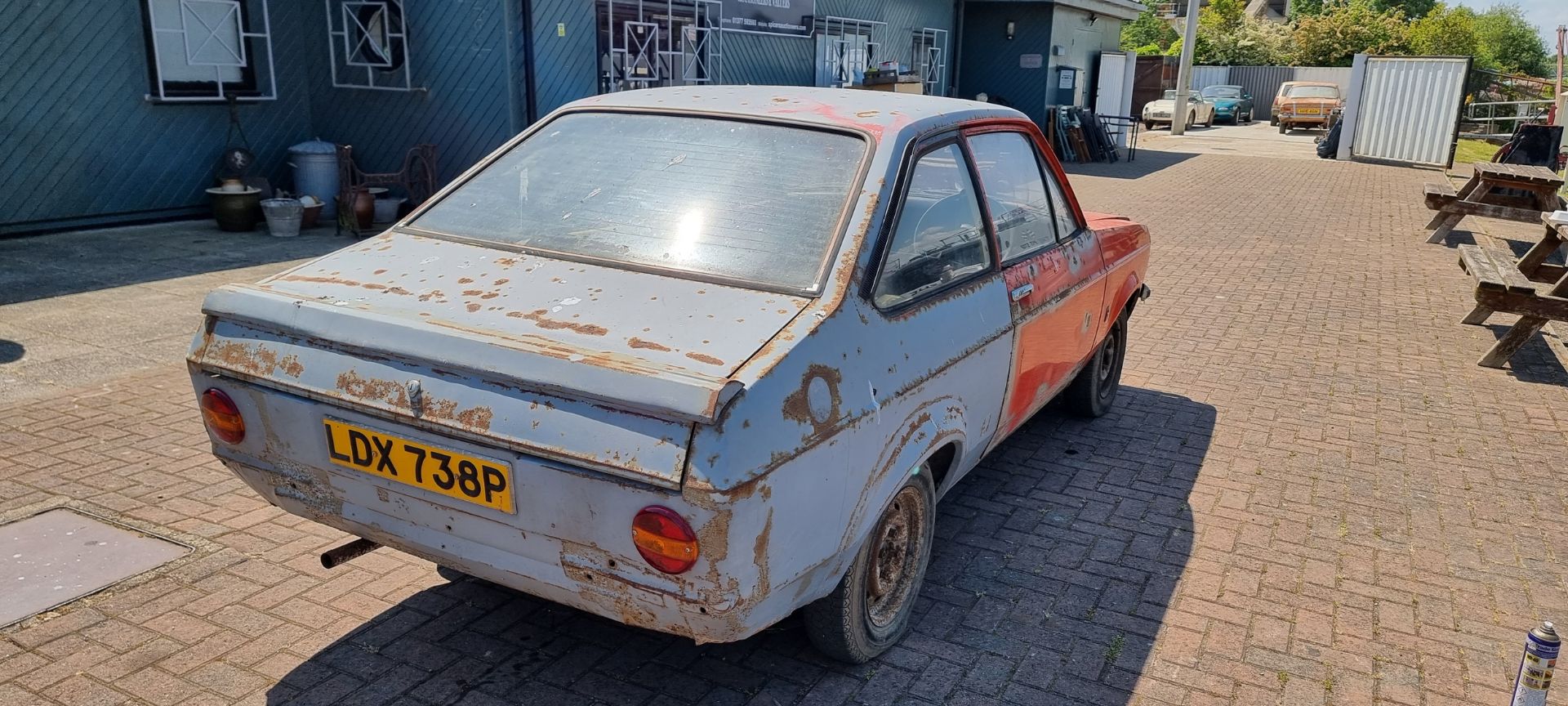 1975 Ford Escort 1.3L, 2 door, 1298cc, project. Registration number LDX 738P. Chassis number - Image 5 of 13