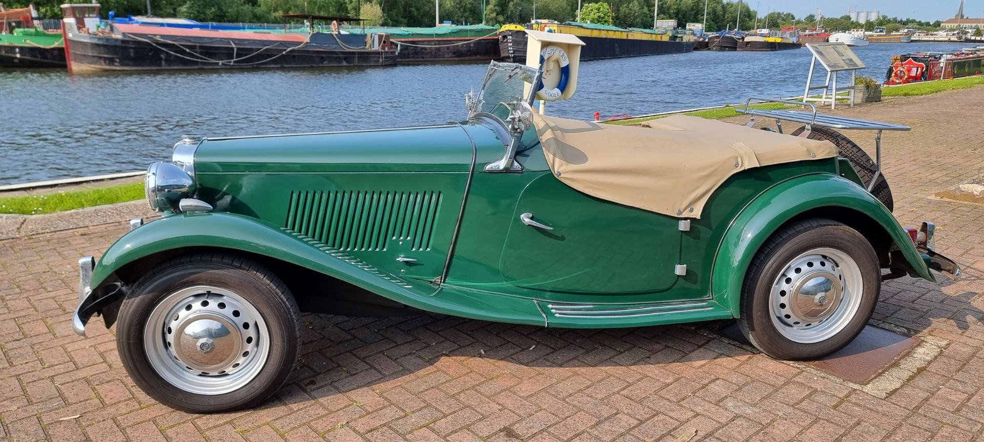 1951 MG TD/C, Mk 2, 1250cc. Registration number KAS 395 (non transferrable). Chassis number TD/ - Image 3 of 20