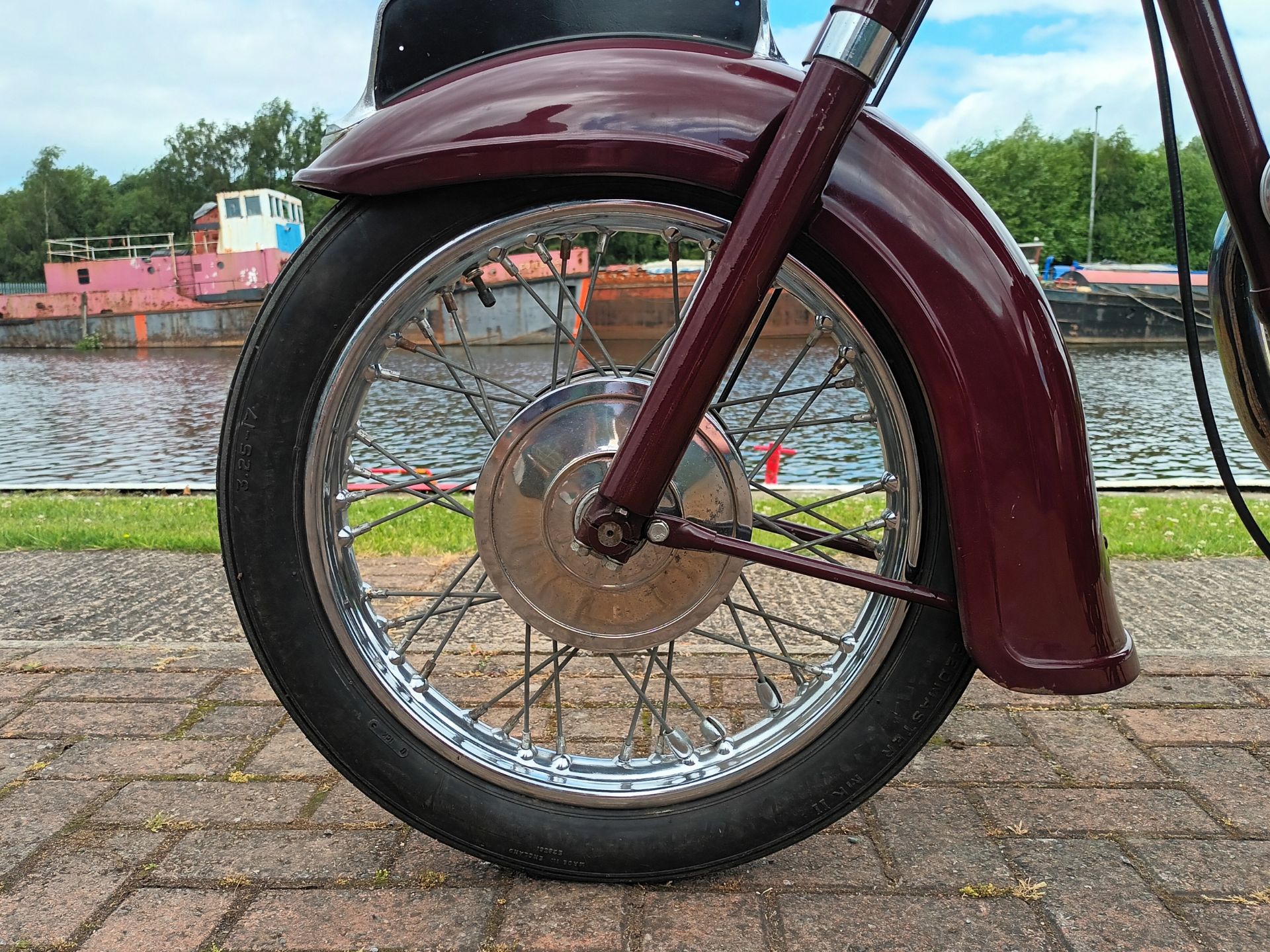 1959 Triumph 5TA Speed Twin, 500cc. Registration number 418 GKE (non transferrable). Frame number - Image 6 of 14