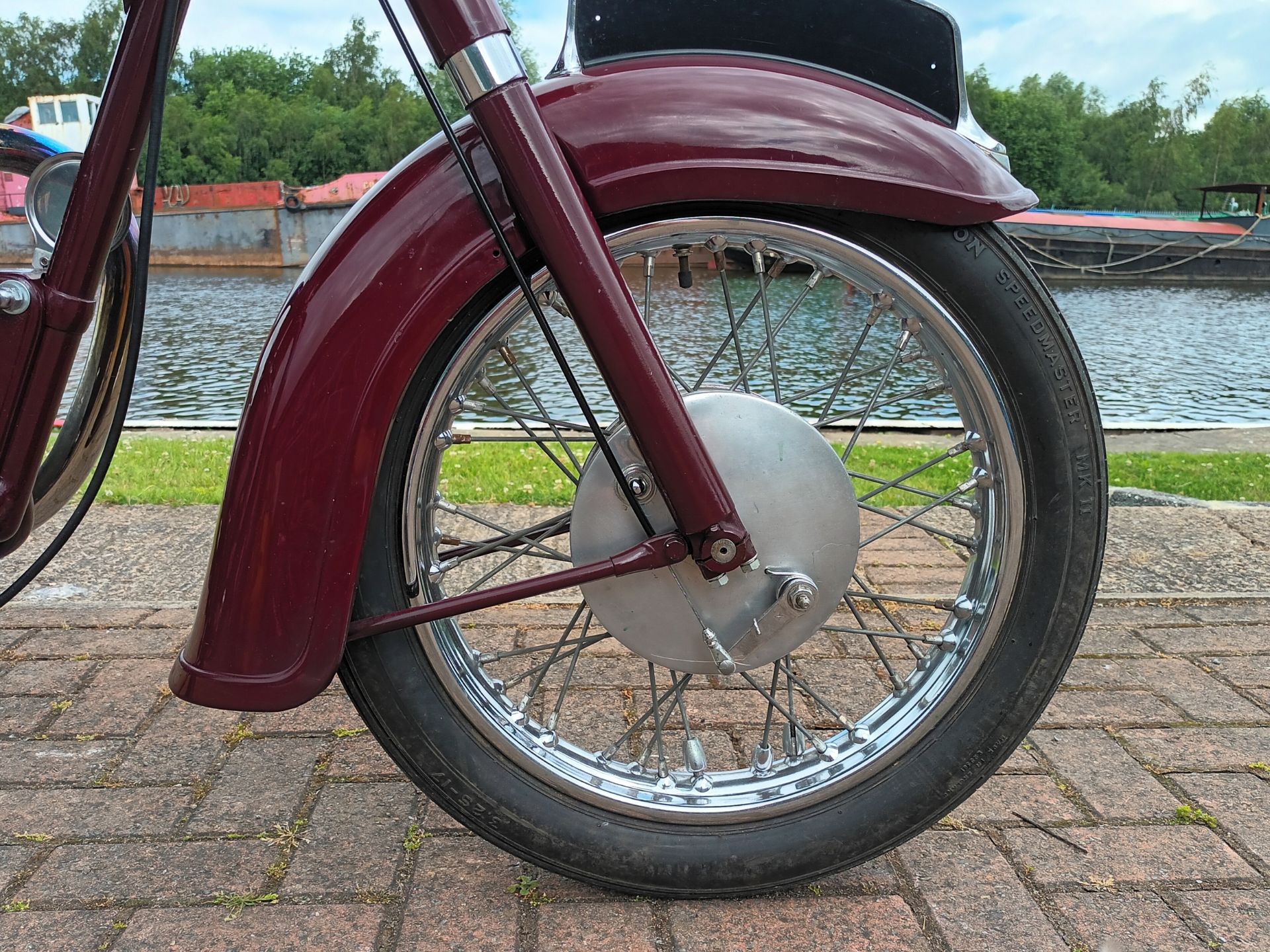 1959 Triumph 5TA Speed Twin, 500cc. Registration number 418 GKE (non transferrable). Frame number - Image 4 of 14