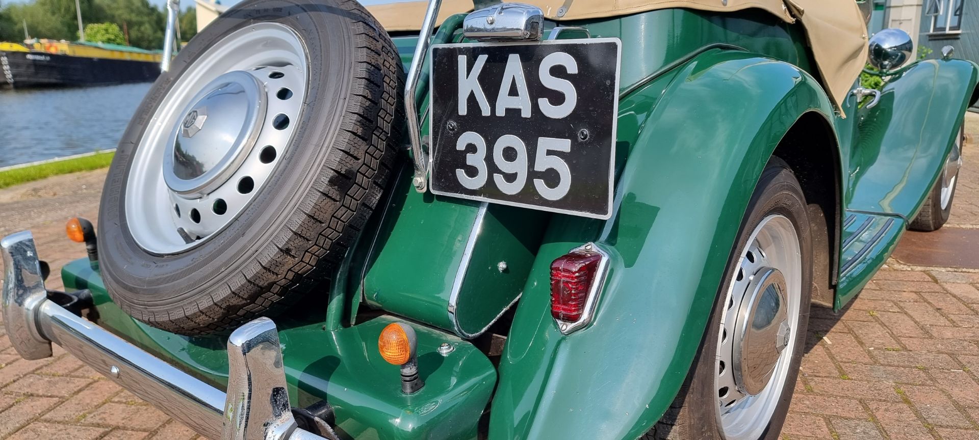 1951 MG TD/C, Mk 2, 1250cc. Registration number KAS 395 (non transferrable). Chassis number TD/ - Image 5 of 20