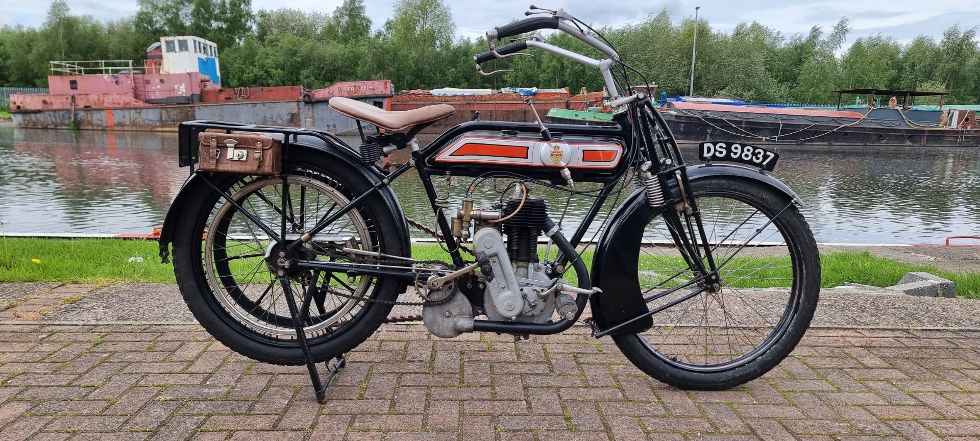 1913 Rover 3.5hp, 499 cc. Registration number DS 9837 (non-transferable). Frame number S37508.