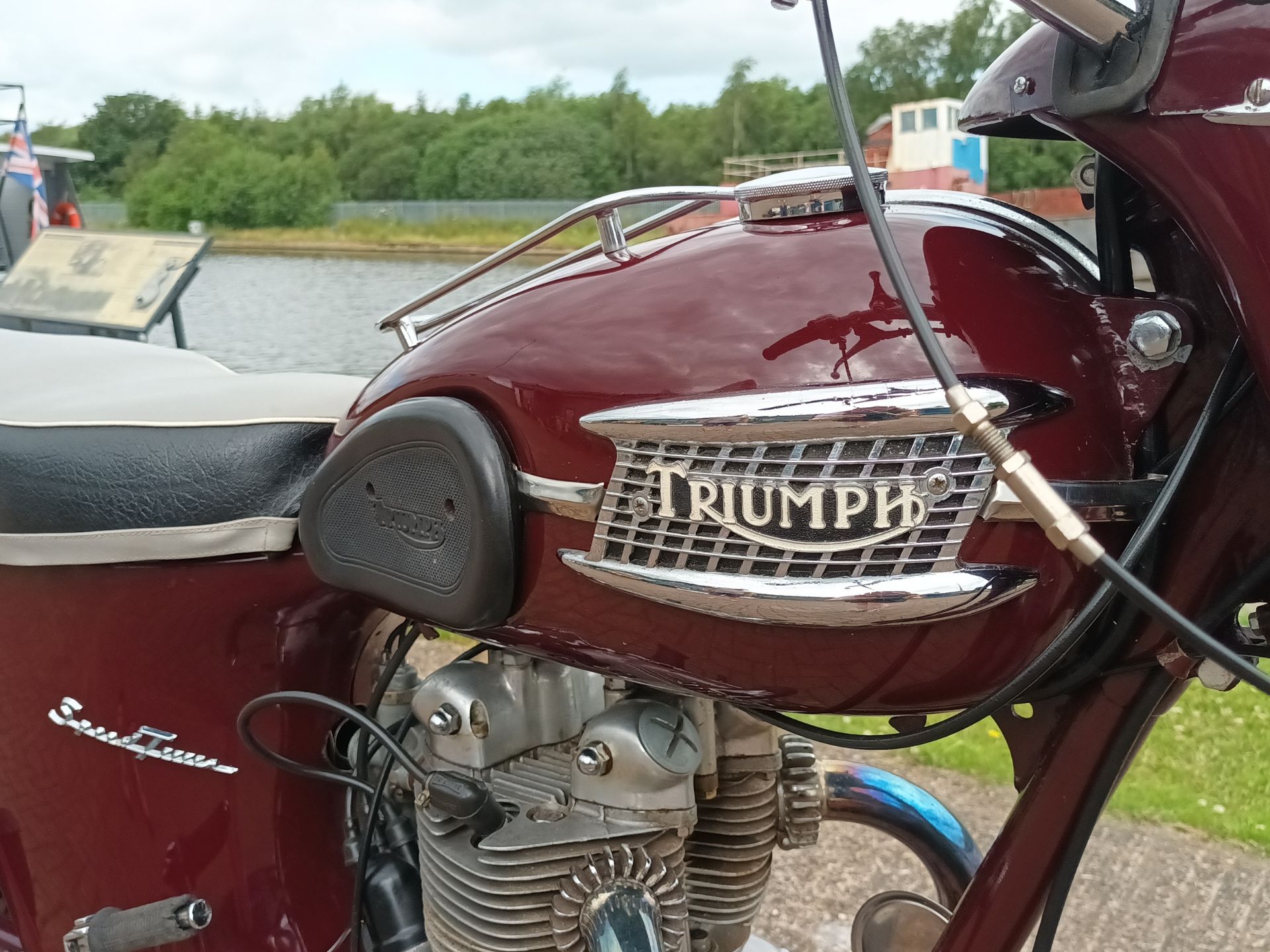 1959 Triumph 5TA Speed Twin, 500cc. Registration number 418 GKE (non transferrable). Frame number - Image 13 of 14