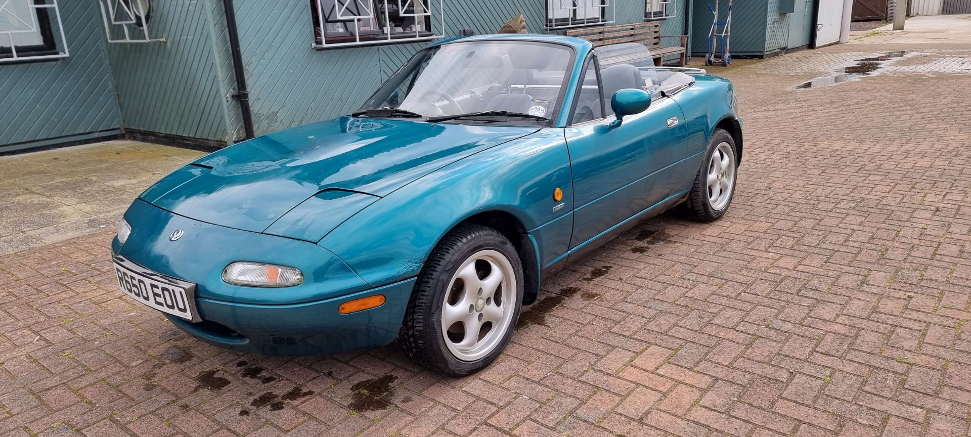1998 Mazda MX5 Berkeley Limited Edition, 1840cc, project. Registration number R650 EOU. VIN number - Image 2 of 17