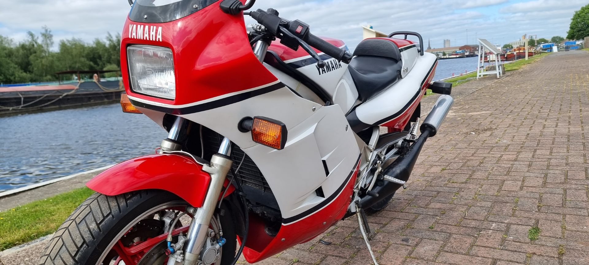 1986 Yamaha RZV500R, 498cc. Registration number D365 UGF. Frame number 51X002479. Engine number - Image 14 of 14