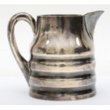 A silver cream jug, Birmingham 1946, 188gm