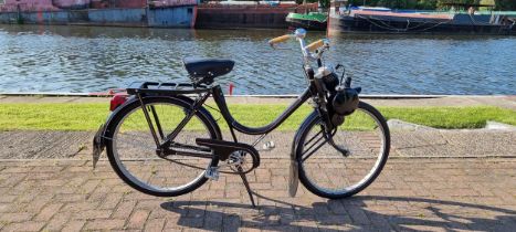 1954 VeloSolex 45, 49cc. Registration number 133 XVS (non transferrable). Frame number 494766.