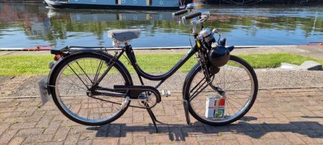 1951 VeloSolex 45, 49cc. Registration number SXS 923 (non transferrable). Frame number 187565.