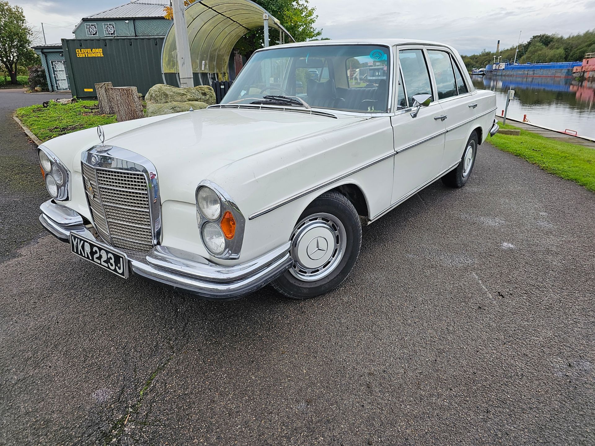 1971 Mercedes Benz W108 280SE, 2,778cc, automatic. Registration number YKR 223J. Chassis number - Image 2 of 24